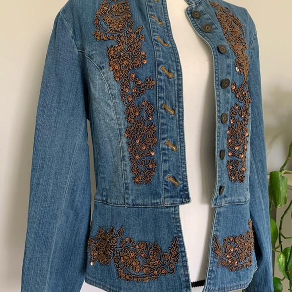 Coldwater Creek size medium denim jacket with sequin details EUC 🌼 - Picture 3 of 7